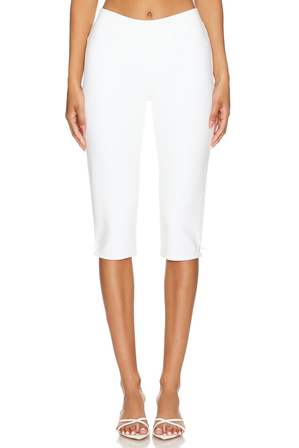 Брюки капри кария Guizio, белый
Брюки капри кария Guizio, белый