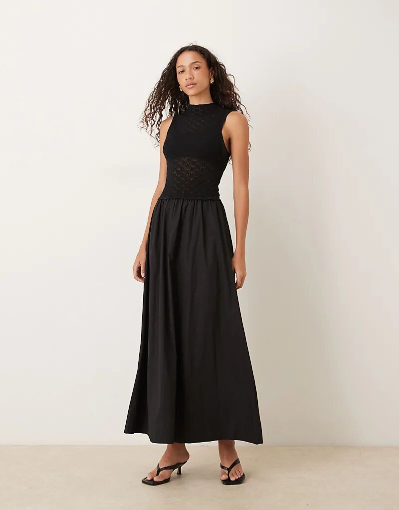 Платье мидакси VRG GRL с текстурированным корпусом черного цвета
Платье мидакси VRG GRL с текстурированным корпусом черного цвета