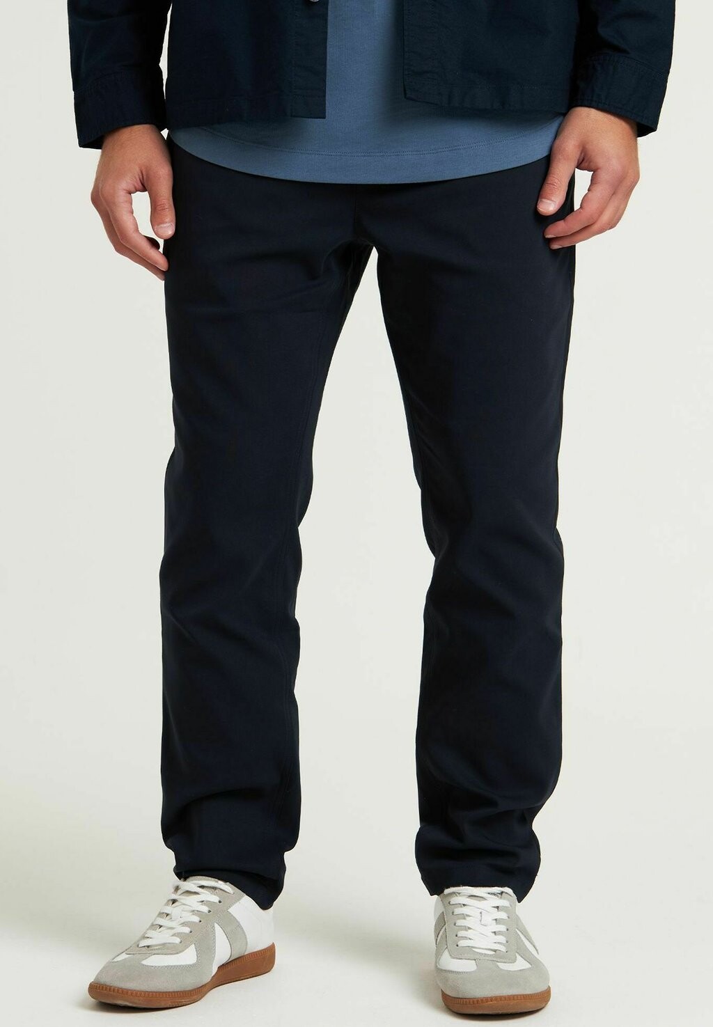 Брюки CHASIN', темно-синий
Брюки CHASIN', темно-синий