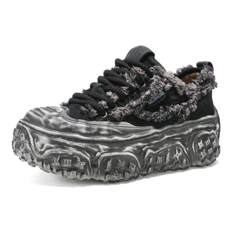 GOBLIN SHARKS 1759 Мужские низкие кэжуал кеды черные, цвет Black
GOBLIN SHARKS 1759 Мужские низкие кэжуал кеды черные, цвет Black