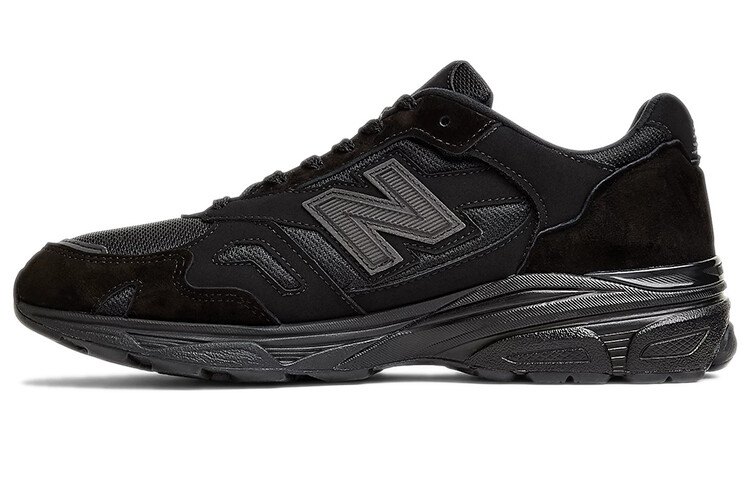 Кроссовки New Balance 920 MiUK Black Grey
Кроссовки New Balance 920 MiUK Black Grey