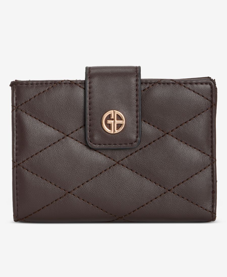Стеганый кошелек-органайзер с рамкой, эксклюзивно для Macy's Giani Bernini, Chocolate
Стеганый кошелек-органайзер с рамкой, эксклюзивно для Macy's Giani Bernini, Chocolate