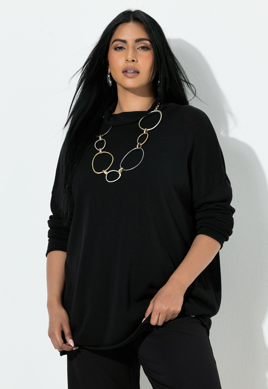 Джемпер Ulla Popken ROLLKANTEN BOXY STEHKRAGENLANGARM, Black
Джемпер Ulla Popken ROLLKANTEN BOXY STEHKRAGENLANGARM, Black