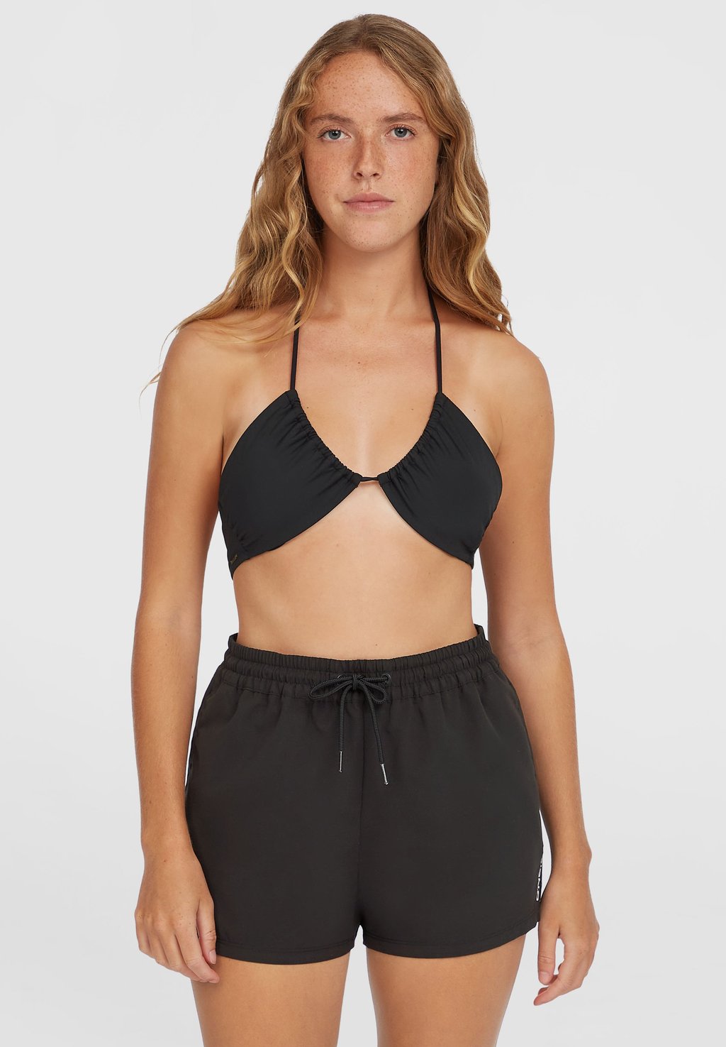 Пляжные шорты ESSENTIALS 12 O'Neill, черный
Пляжные шорты ESSENTIALS 12 O'Neill, черный