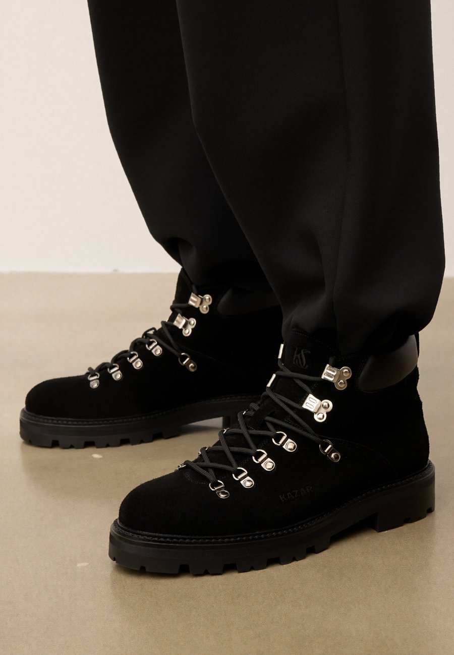 Ботинки Kazar Studio ALCESTE, Black
Ботинки Kazar Studio ALCESTE, Black