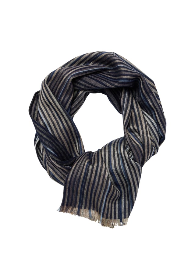 Простой шарф Casamoda, бежевый
Простой шарф Casamoda, бежевый