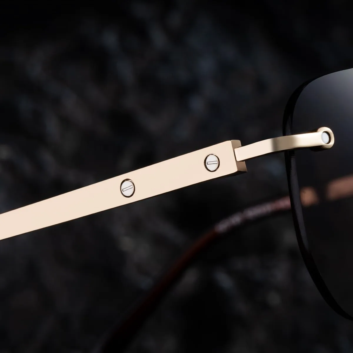 Безободковые солнцезащитные очки UV400 в модном металлическом исполнении для мужчин и женщин, мужские очки для активного отдыха на природе VFDHN, Ttyj371-8
Безободковые солнцезащитные очки UV400 в модном металлическом исполнении для мужчин и женщин, мужские очки для активного отдыха на природе VFDHN, Ttyj371-8