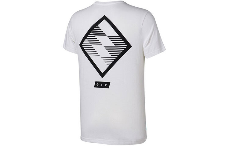 Футбольная майка мужская белая Adidas, белый
Футбольная майка мужская белая Adidas, белый