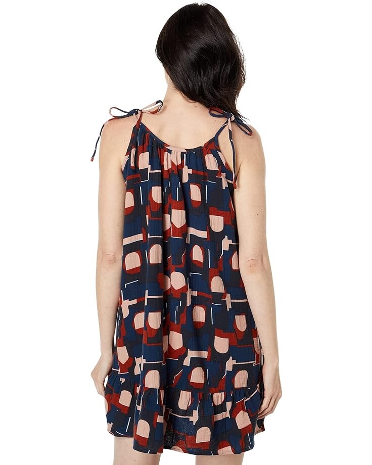 Платье Madewell Lightestspun Tie-Strap Ruffle-Hem Cover-Up Dress in Color Collage, цвет Abstract Print Twilight
Платье Madewell Lightestspun Tie-Strap Ruffle-Hem Cover-Up Dress in Color Collage, цвет Abstract Print Twilight