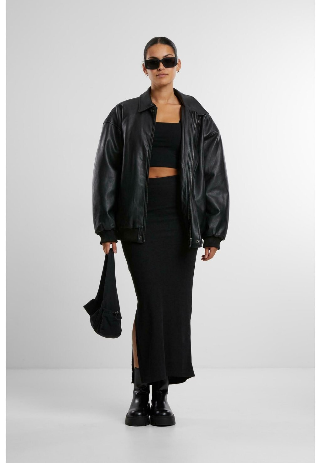 Юбка-карандаш HIGH SLIT Urban Classics, черный
Юбка-карандаш HIGH SLIT Urban Classics, черный