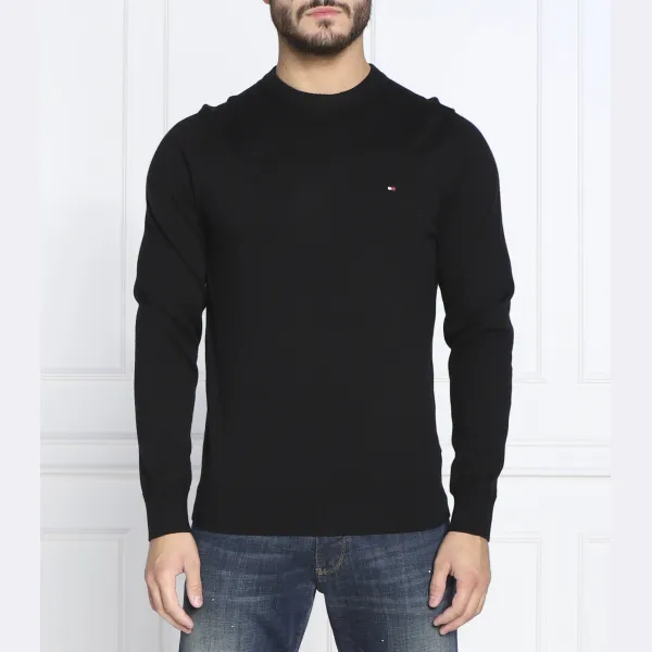 Свитер обычного кроя с добавлением кашемира Tommy Hilfiger, черный
Свитер обычного кроя с добавлением кашемира Tommy Hilfiger, черный