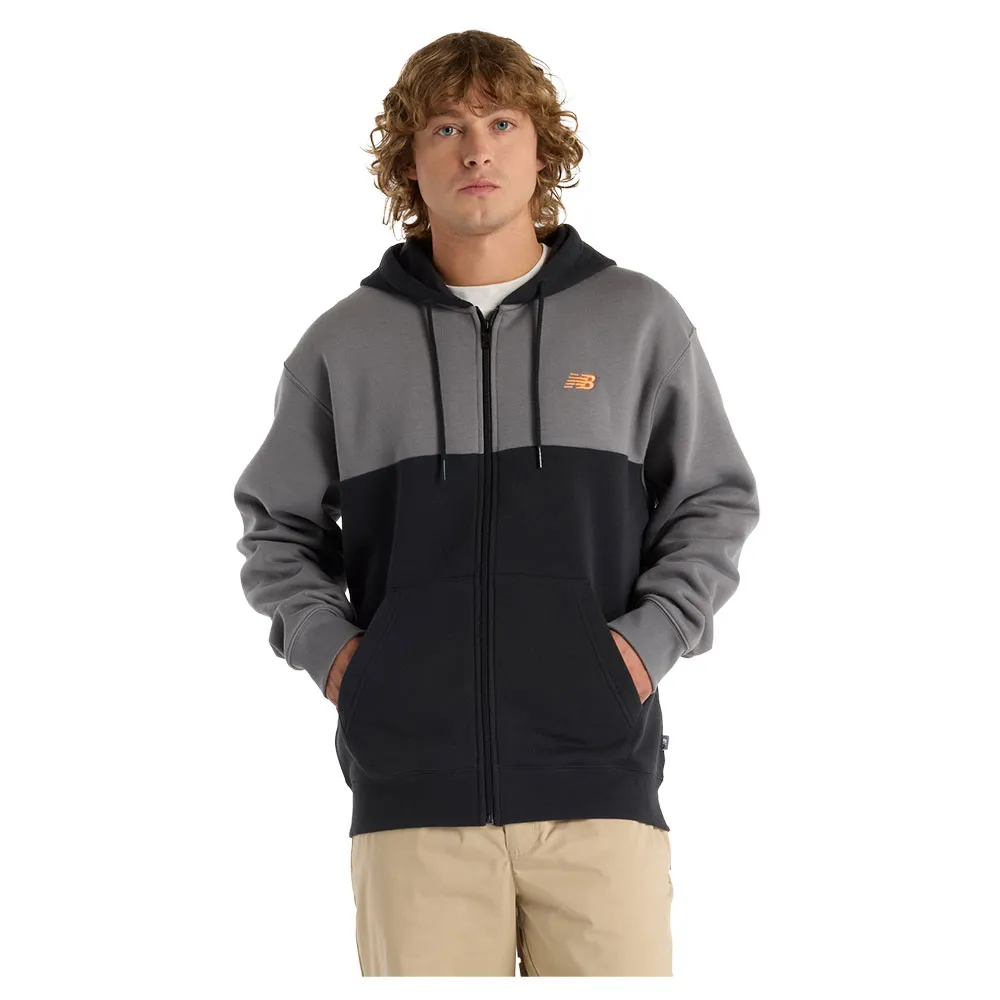 Куртка New Balance Reimagined, черный
Куртка New Balance Reimagined, черный