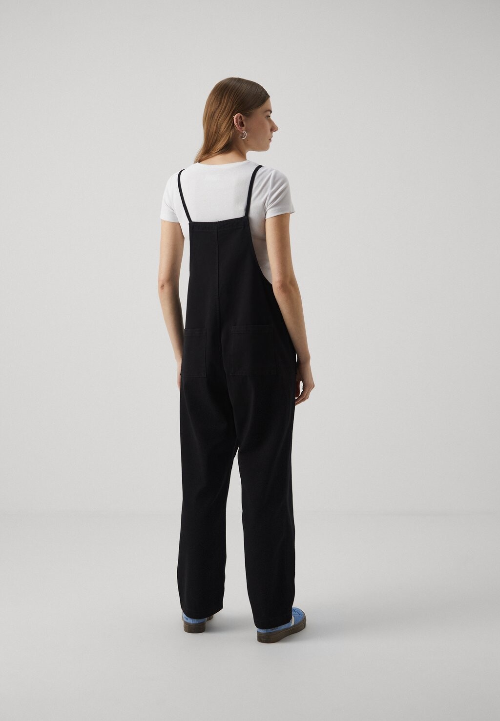 Брюки Bridle Onlkarla ONLY, черный деним
Брюки Bridle Onlkarla ONLY, черный деним