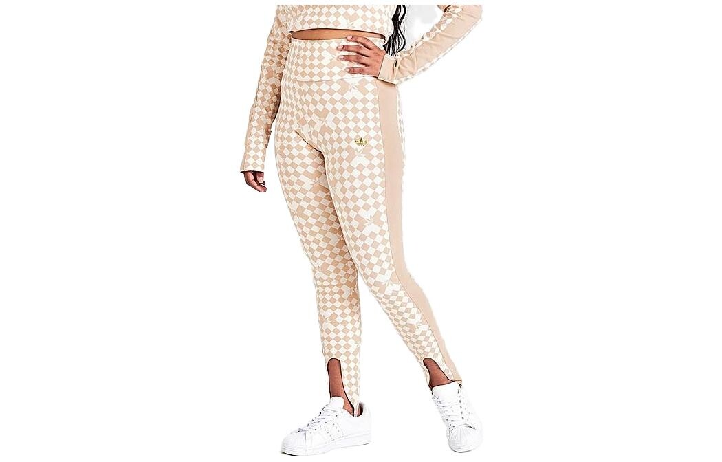 Повседневные брюки женские телесного цвета Adidas
Повседневные брюки женские телесного цвета Adidas