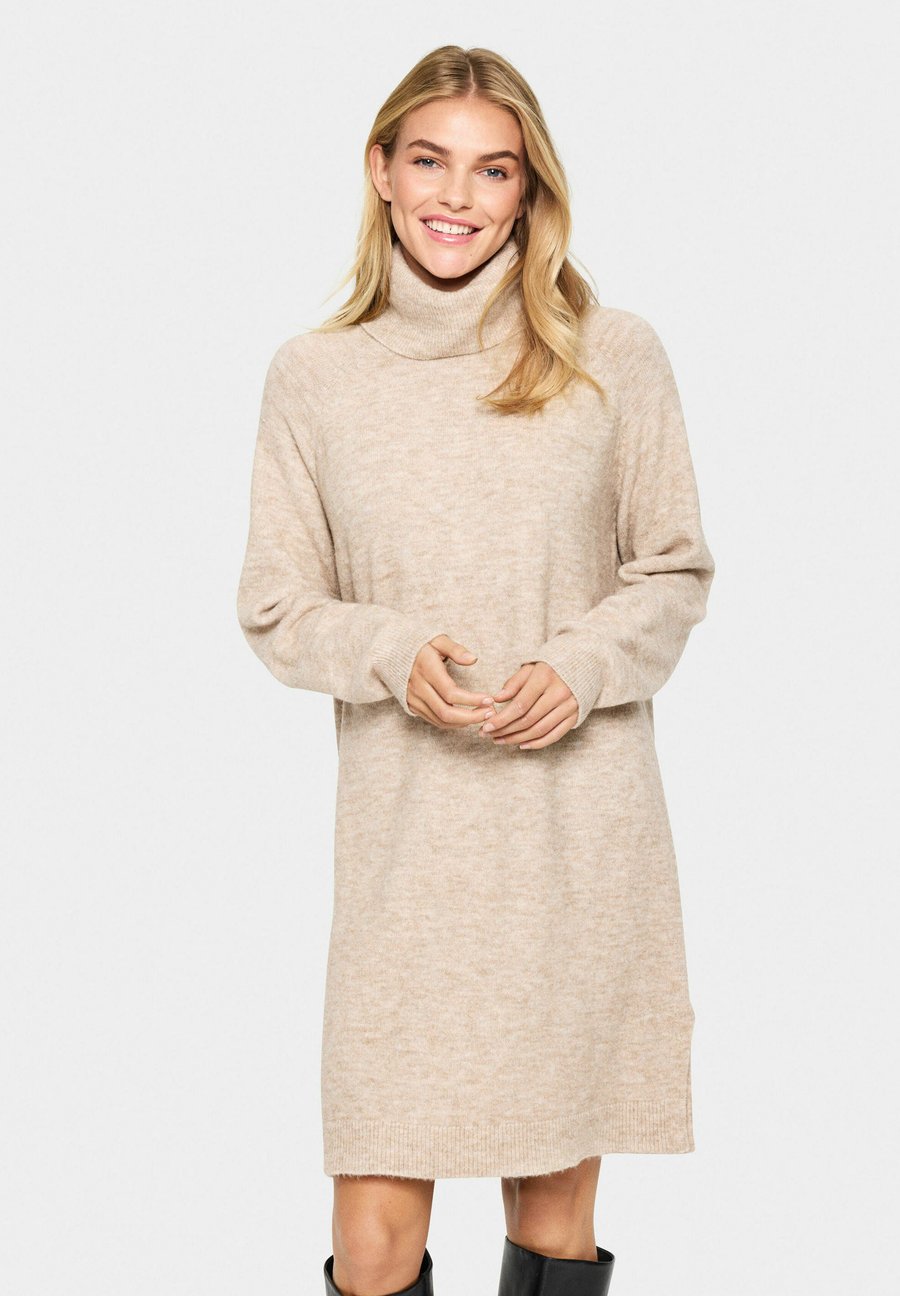 Платье Saint Tropez GARBIE ROLLNECK, Gray Morn Melange/Beige
Платье Saint Tropez GARBIE ROLLNECK, Gray Morn Melange/Beige