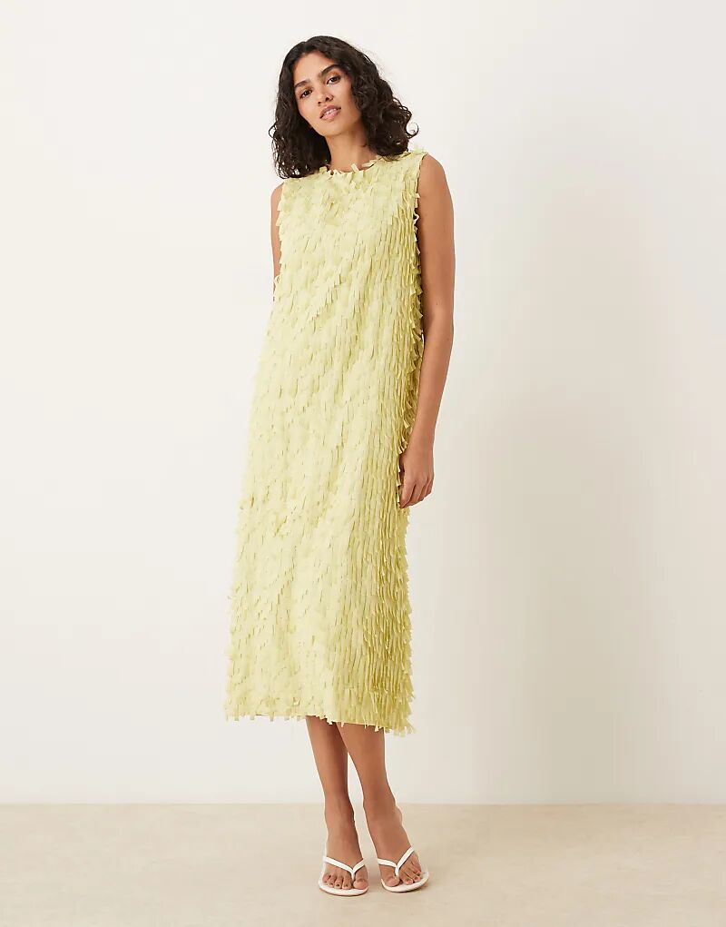 Платье миди Ghospell 3D оливкового цвета
Платье миди Ghospell 3D оливкового цвета