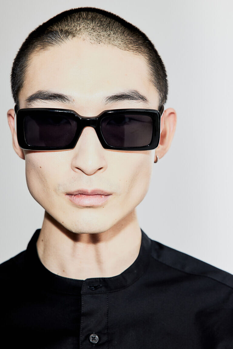 Рубашка muscle fit grandad H&M, черный
Рубашка muscle fit grandad H&M, черный