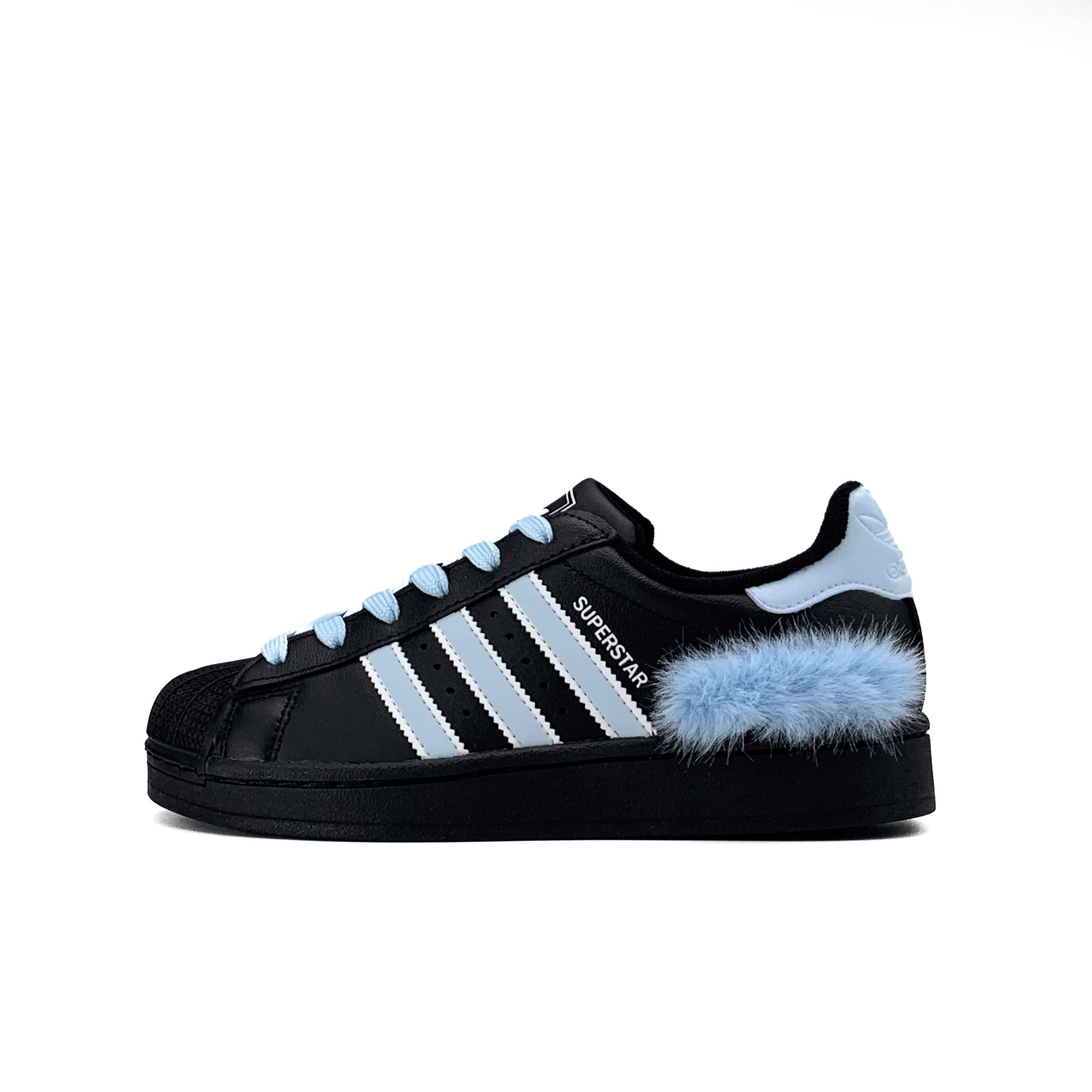 Кроссовки для скейтбординга Superstar 2 для детей младшего школьного возраста Adidas Originals, светло-голубой
Кроссовки для скейтбординга Superstar 2 для детей младшего школьного возраста Adidas Originals, светло-голубой