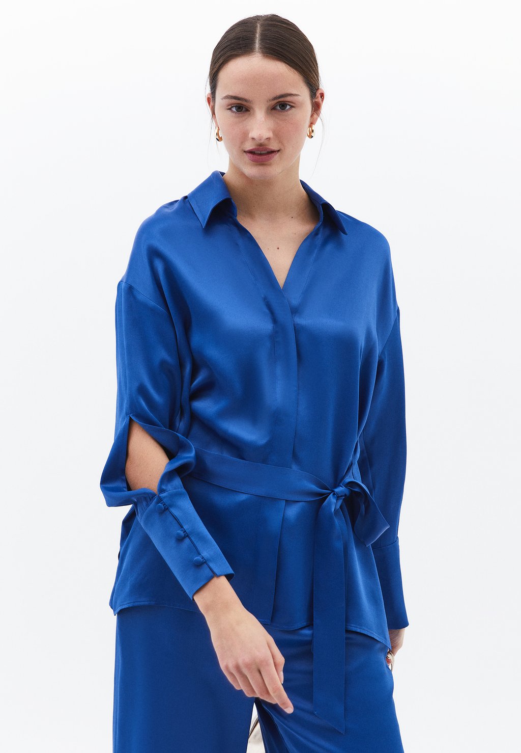 Блузка на пуговицах OXXO, синий
Блузка на пуговицах OXXO, синий