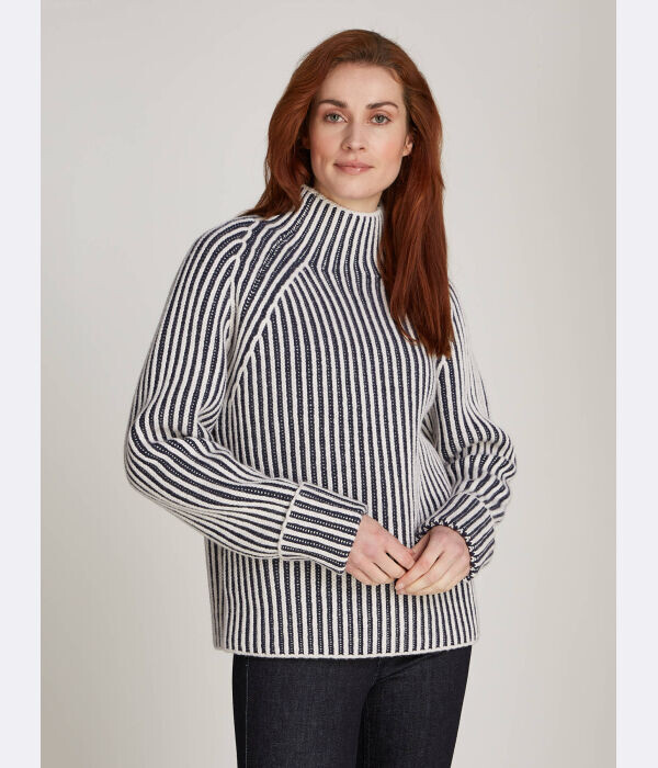 Свитер женский Calvin Klein шерстяной свободного кроя в полоску, черно-белый
Свитер женский Calvin Klein шерстяной свободного кроя в полоску, черно-белый