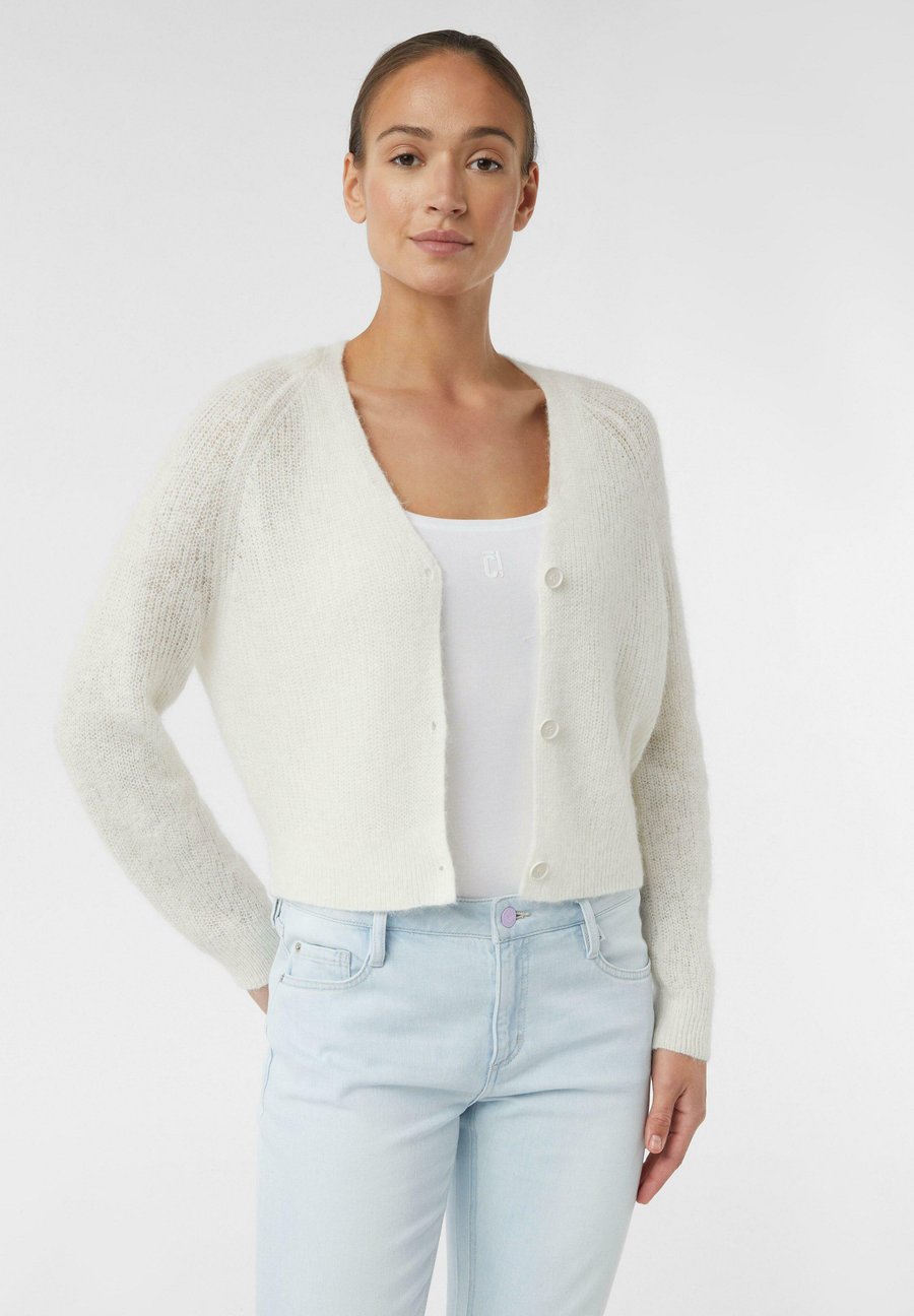 Кардиган comma casual identity Cardigan, Weiß/White
Кардиган comma casual identity Cardigan, Weiß/White