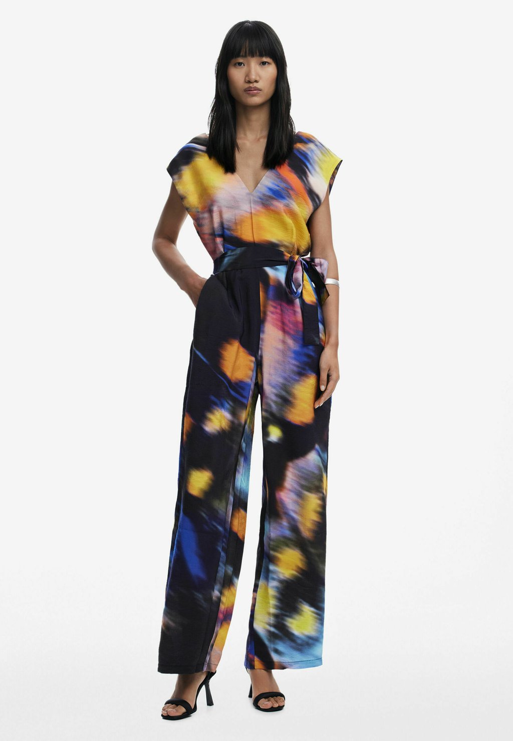 Комбинезон Desigual, черный
Комбинезон Desigual, черный