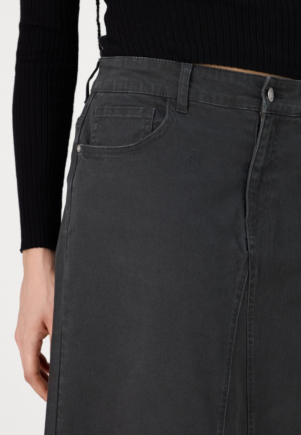 Джинсовая юбка ONLLOLA LONG LOOSE SKIRT ONLY, темно-серый
Джинсовая юбка ONLLOLA LONG LOOSE SKIRT ONLY, темно-серый