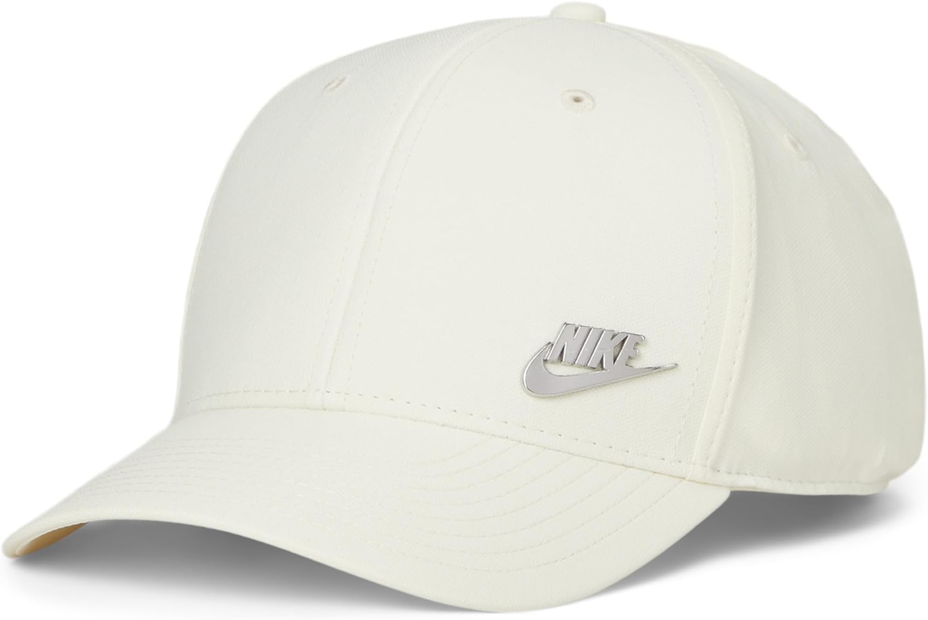 Бейсболка Nike Dri-Fit Club Structured Metal Logo Cap, цвет Coconut Milk/Metallic Silver 
Бейсболка Nike Dri-Fit Club Structured Metal Logo Cap, цвет Coconut Milk/Metallic Silver