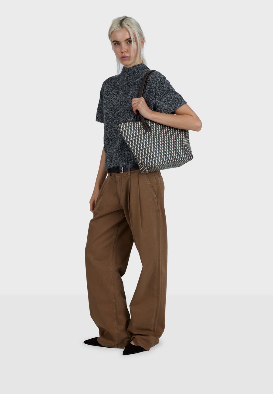 Сумка-шоппер Lonbali BORN MIDI, Chocolate/Brown
Сумка-шоппер Lonbali BORN MIDI, Chocolate/Brown