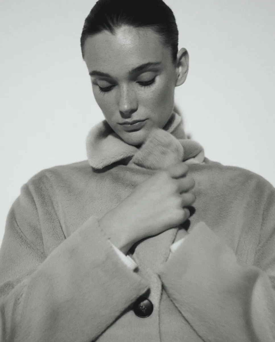 Женское пальто однотонное, пошив, шерсть Woman El Corte Inglés, бежевый
Женское пальто однотонное, пошив, шерсть Woman El Corte Inglés, бежевый