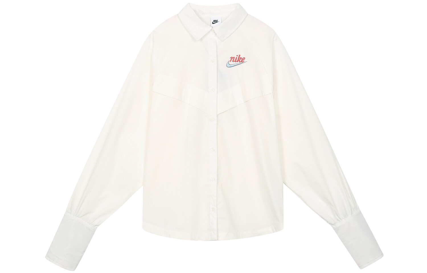 Рубашка женская белая Nike
Рубашка женская белая Nike
