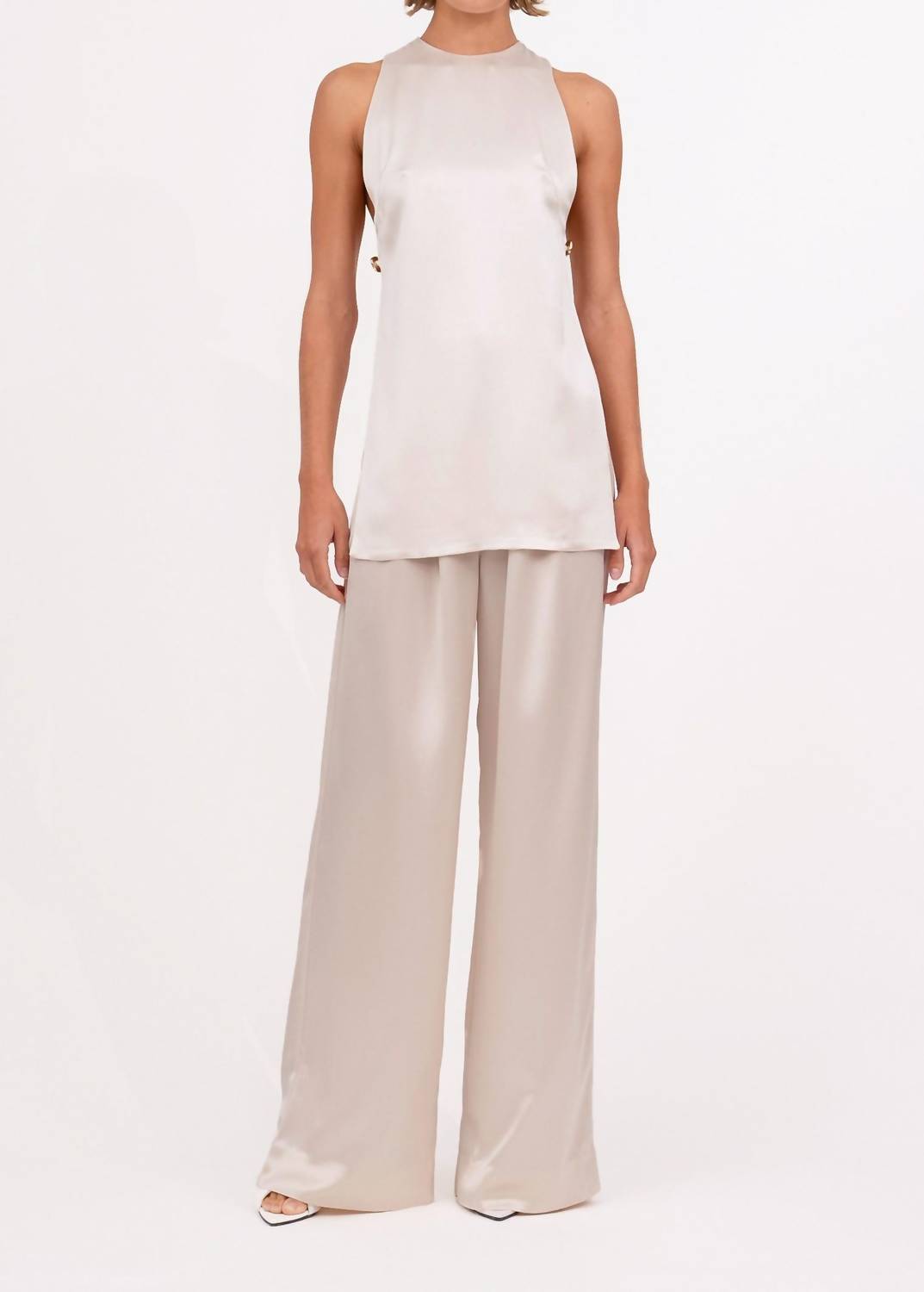 Стасия Топ без рукавов шампань NONCHALANTLABEL, Champagne
Стасия Топ без рукавов шампань NONCHALANTLABEL, Champagne