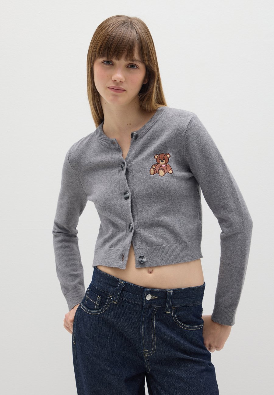 Кардиган B.ANGEL Cardigan, Grey Marl/Grey
Кардиган B.ANGEL Cardigan, Grey Marl/Grey