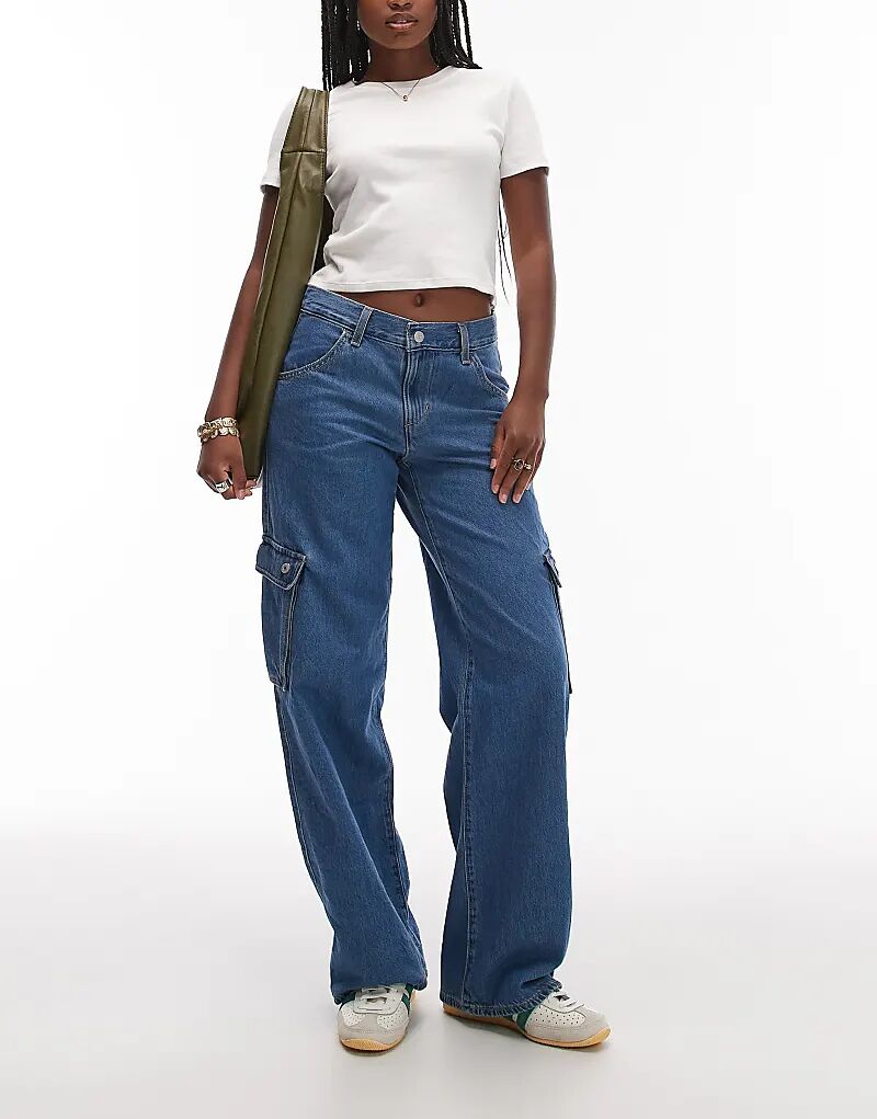 Джинсы Levi's Superlow свободного кроя карго средне-синего цвета
Джинсы Levi's Superlow свободного кроя карго средне-синего цвета