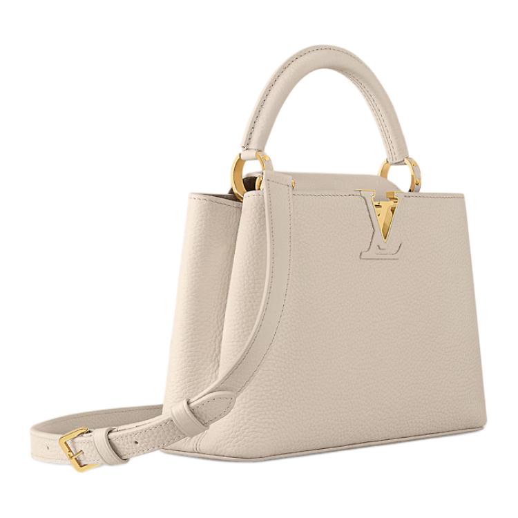 Сумка Capucines Bb LOUIS VUITTON, Set (Bag+Dust Bag)
Сумка Capucines Bb LOUIS VUITTON, Set (Bag+Dust Bag)