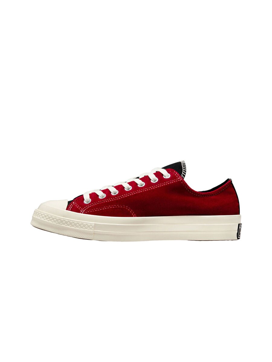 Кроссовки CONVERSE Chuck 70 Ox, черный
Кроссовки CONVERSE Chuck 70 Ox, черный