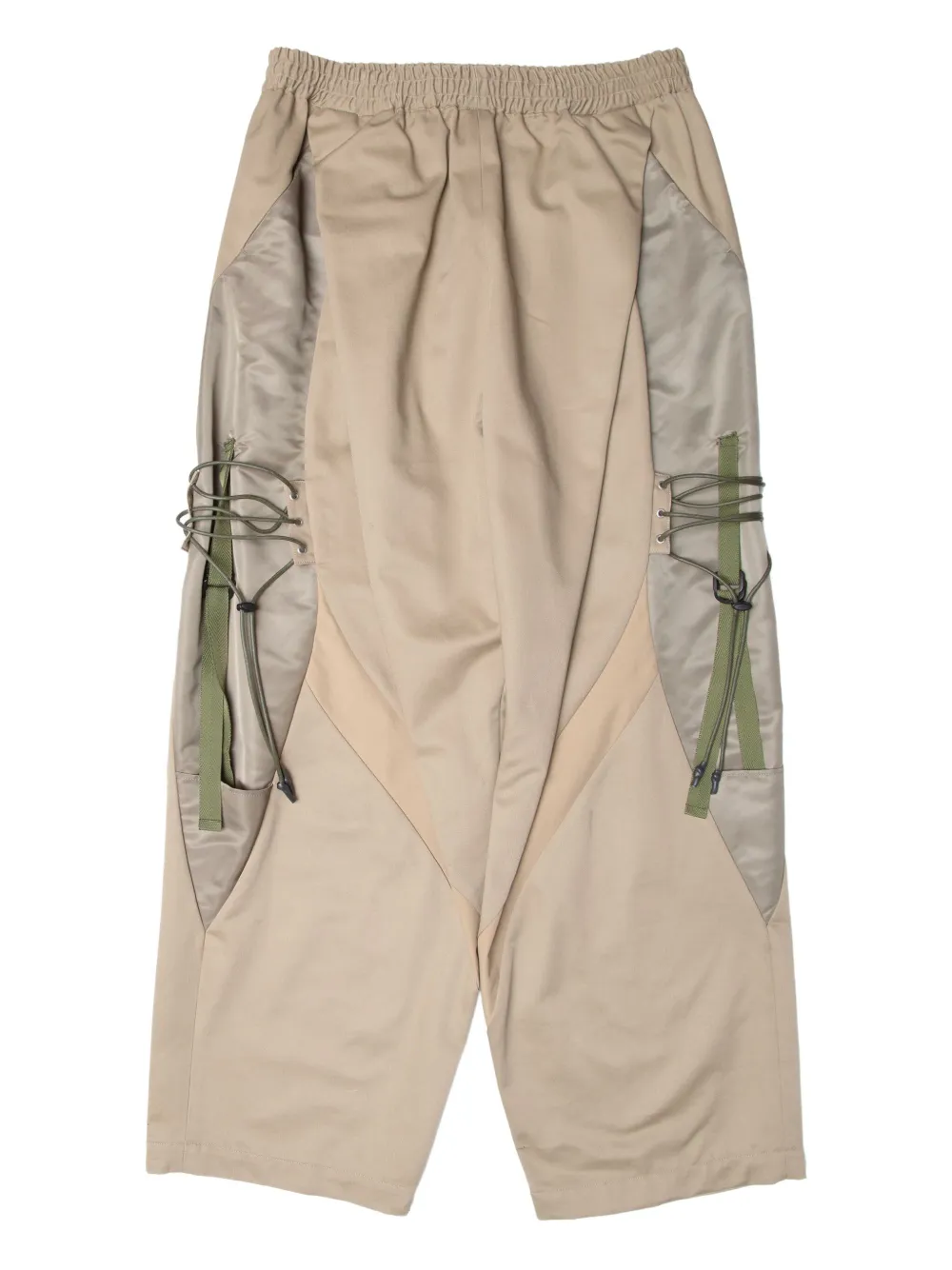 Брюки с принтом Yoshiokubo, нейтральный
Брюки с принтом Yoshiokubo, нейтральный