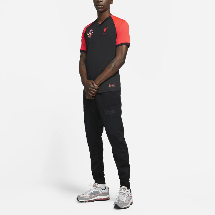 Мужское футбольное джерси Nike, цвет Black
Мужское футбольное джерси Nike, цвет Black