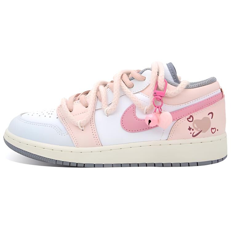 Кроссовки Air Jordan 1 Vintage Basketball Shoes Women's Low-top Pink/blue/white, розовый
Кроссовки Air Jordan 1 Vintage Basketball Shoes Women's Low-top Pink/blue/white, розовый