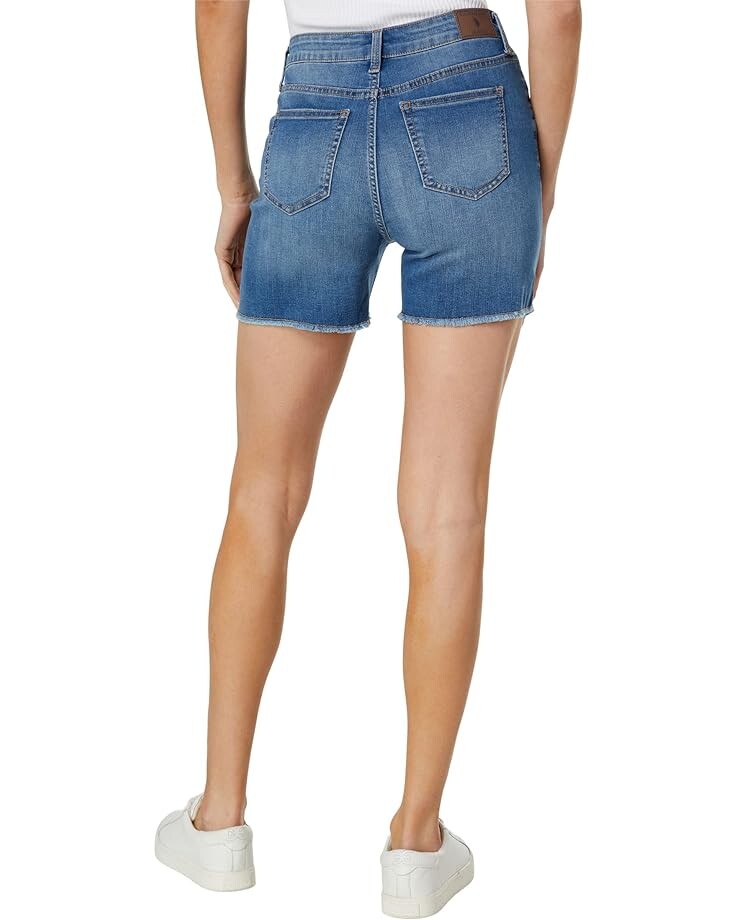 Шорты U.S. POLO ASSN. 4 1/2" High-Rise Destructed Stretch Denim Shorts in Newport Wash, цвет Newport Wash
Шорты U.S. POLO ASSN. 4 1/2" High-Rise Destructed Stretch Denim Shorts in Newport Wash, цвет Newport Wash