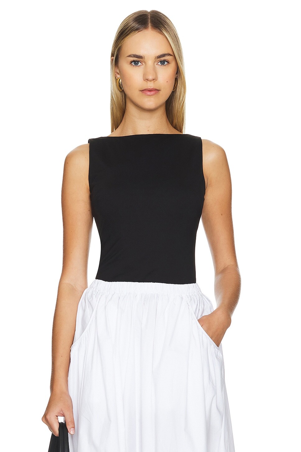 Марианна сайра топ L'Academie, черный 
Марианна сайра топ L'Academie, черный