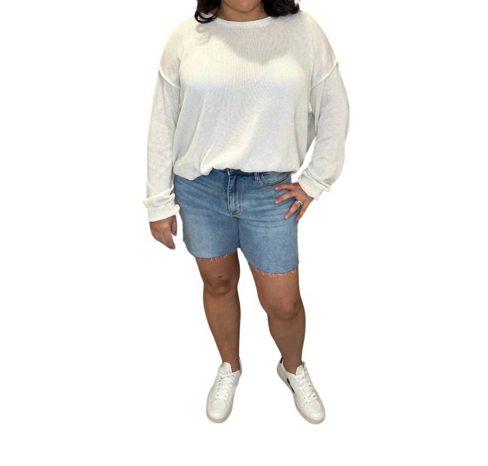 Шорты с высокой талией и необработанным краем, светло-синяя отделка Judy Blue
Шорты с высокой талией и необработанным краем, светло-синяя отделка Judy Blue