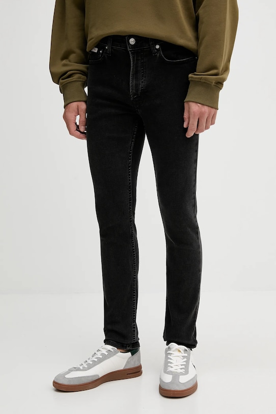 Джинсы Calvin Klein Jeans, черный
Джинсы Calvin Klein Jeans, черный