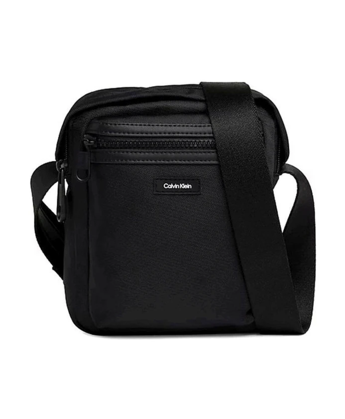 Сумка через плечо Essential Reporter Calvin Klein, черный
Сумка через плечо Essential Reporter Calvin Klein, черный