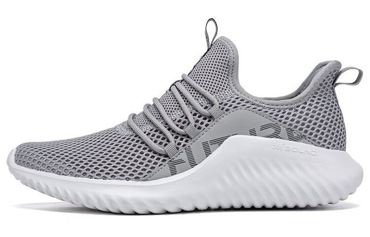 Мужские кроссовки Lifestyle с низким верхом, серый/белый 361°
Мужские кроссовки Lifestyle с низким верхом, серый/белый 361°