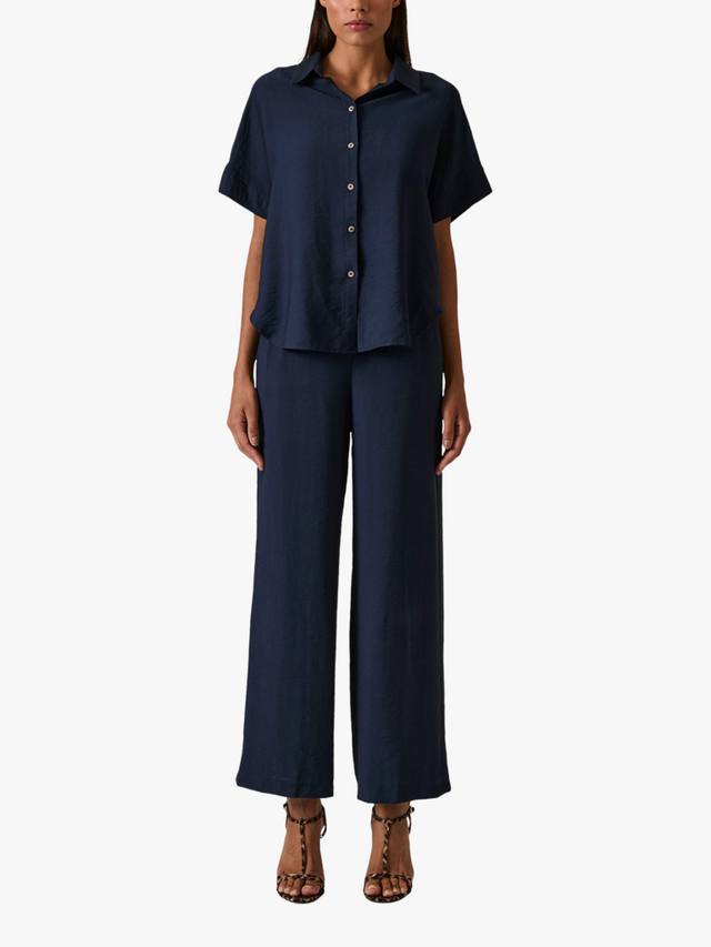 Короткий рубашка с эффектом креш James Lakeland, Navy
Короткий рубашка с эффектом креш James Lakeland, Navy