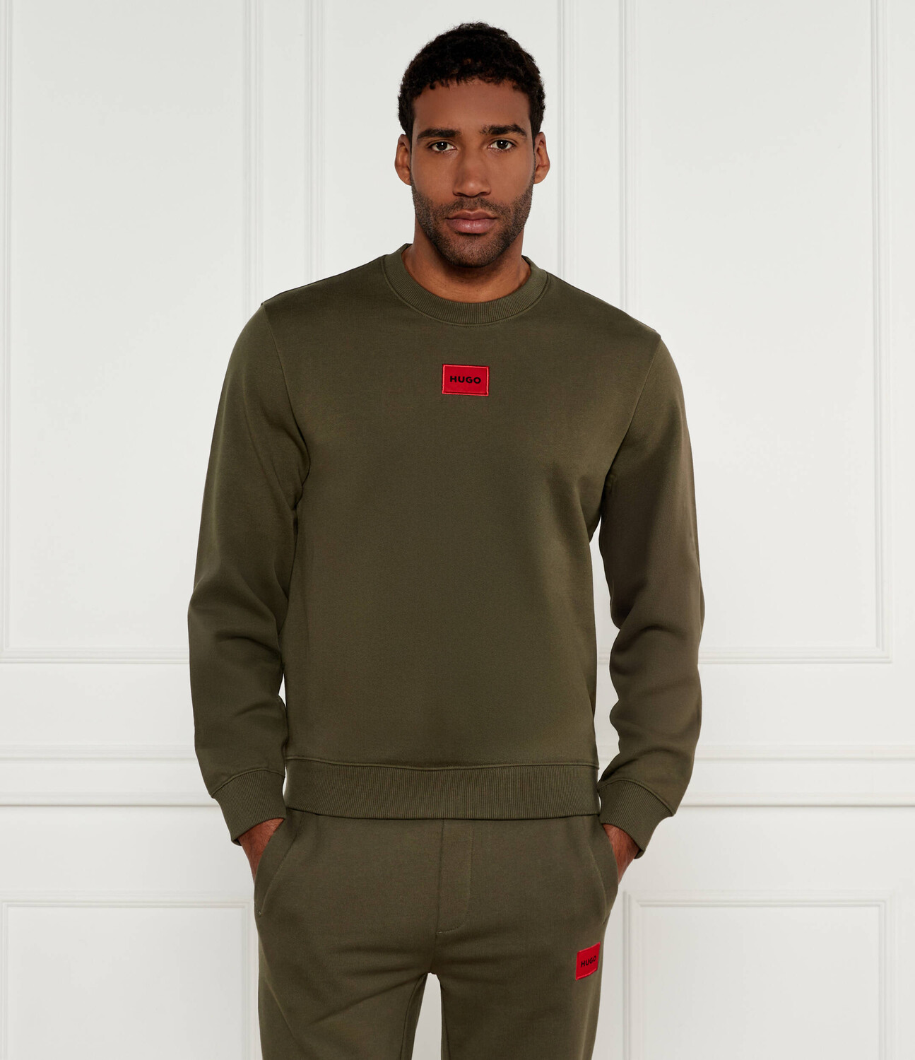 Толстовка HUGO Diragol 212 Regular Fit, цвет cachi
Толстовка HUGO Diragol 212 Regular Fit, цвет cachi