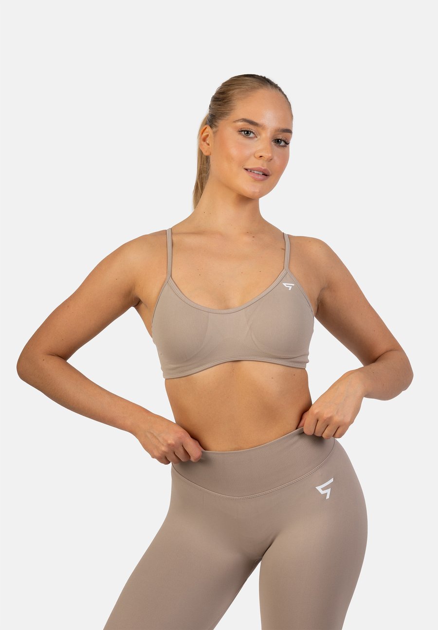 Топ SQUATPROOF DIVIDE SEAMLESS SPORTS , Beige
Топ SQUATPROOF DIVIDE SEAMLESS SPORTS , Beige
