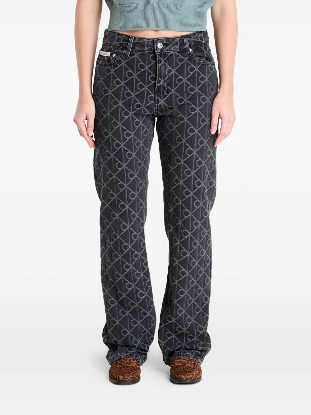 Фирменные прямые джинсы в стиле 90-х Calvin Klein, черный
Фирменные прямые джинсы в стиле 90-х Calvin Klein, черный