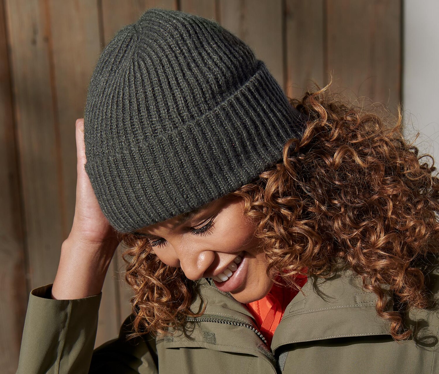 Вязаная шапка Tchibo, серо-зеленый
Вязаная шапка Tchibo, серо-зеленый